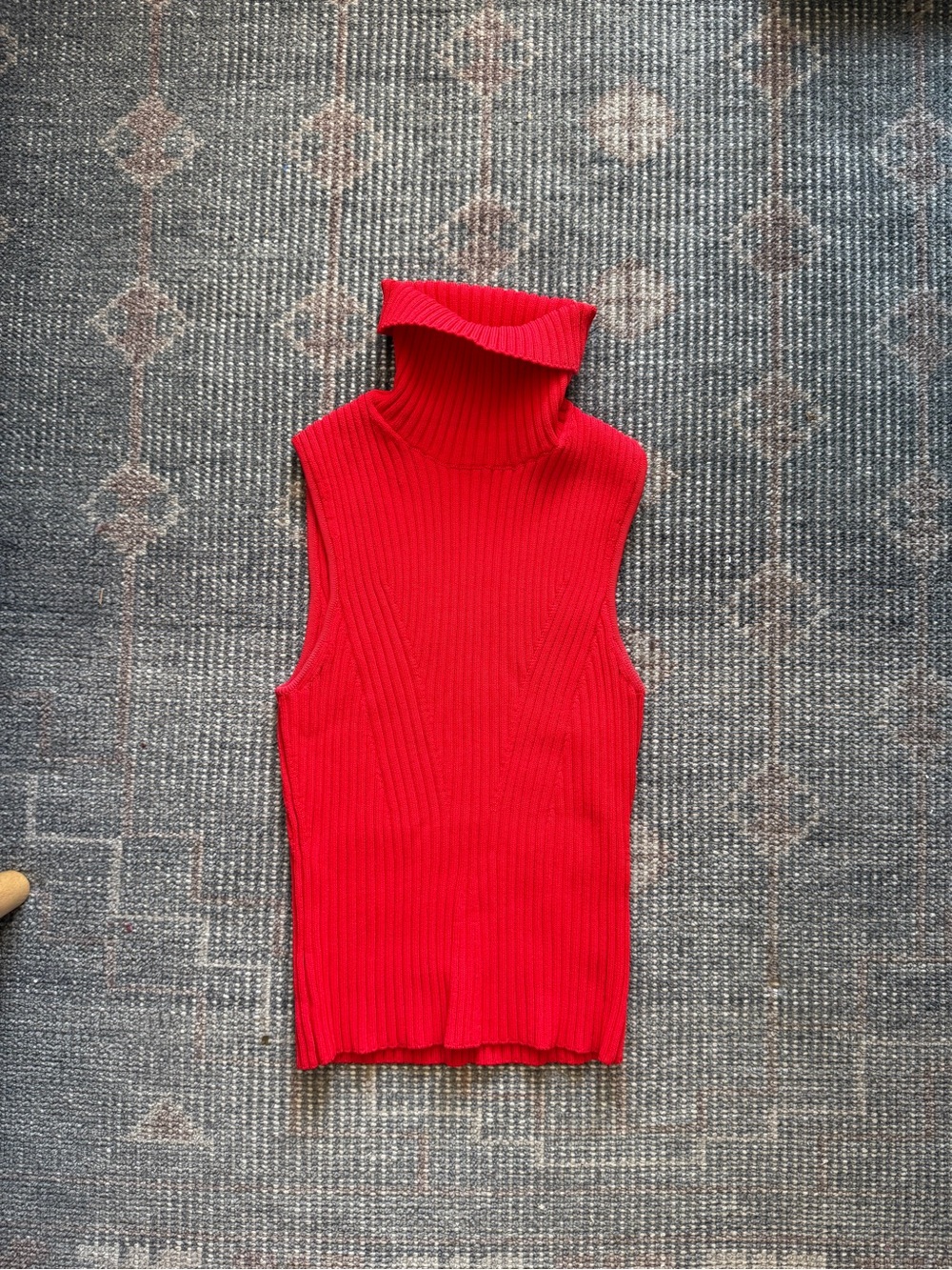 STAUD Callum top in red rose